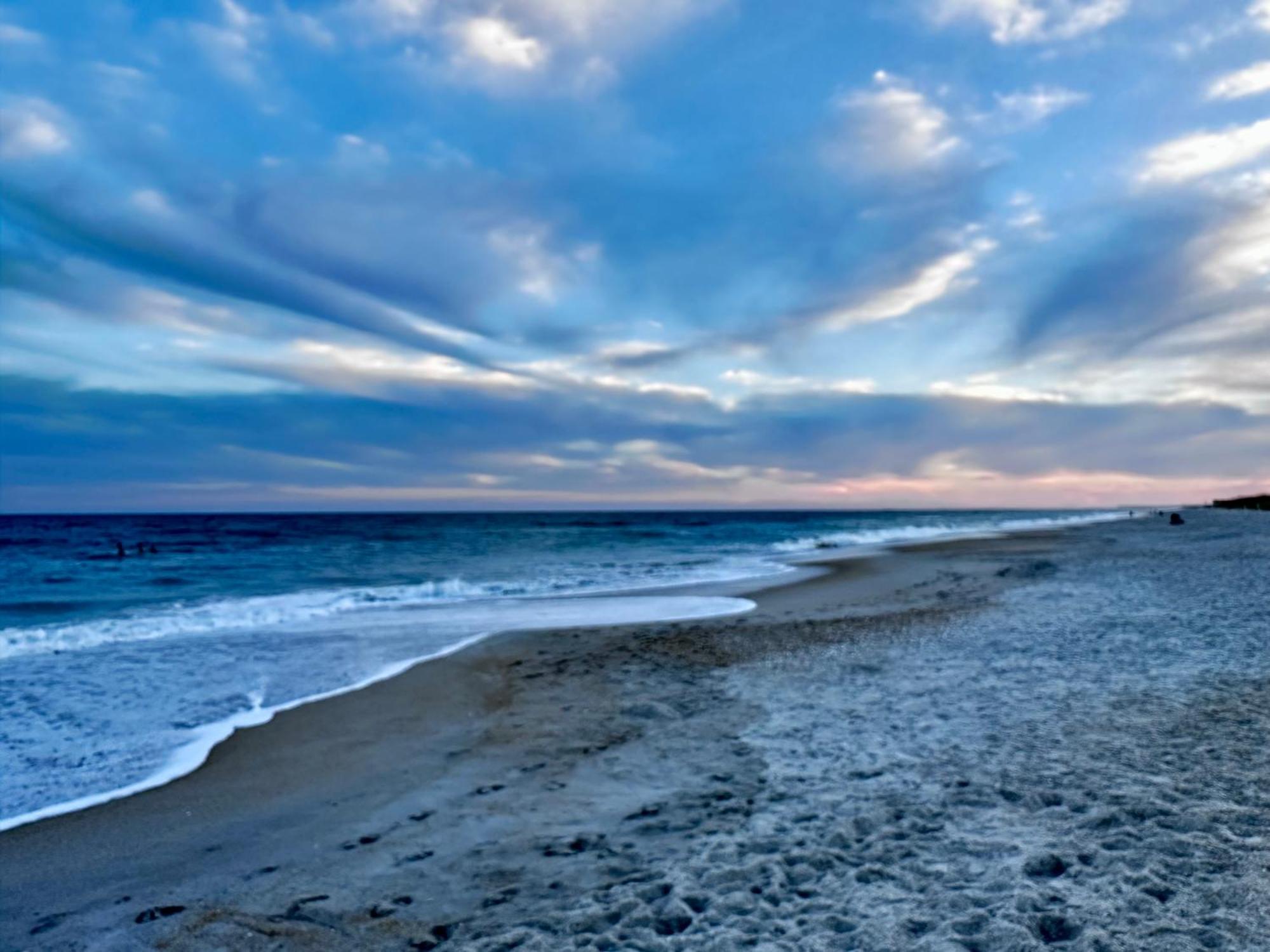 Pack Your Bags And Leave Tonight! Wilmington Kültér fotó